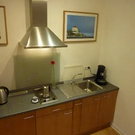 Daire Lessing-apartment Düsseldorf